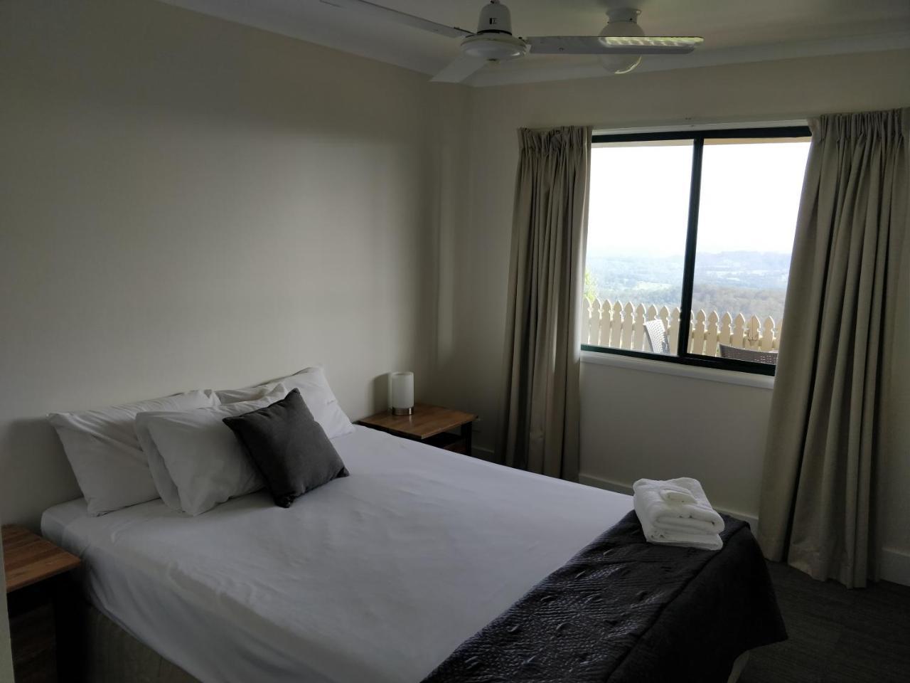 Tranquil Park Motel Maleny Eksteriør bilde